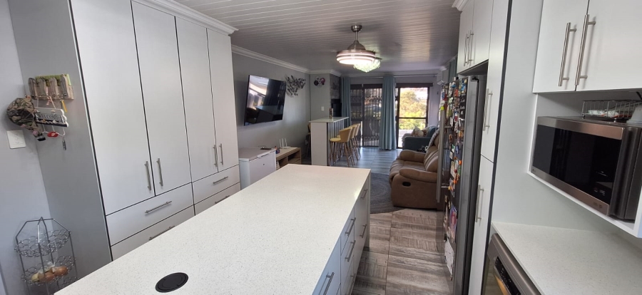 2 Bedroom Property for Sale in Island View Western Cape